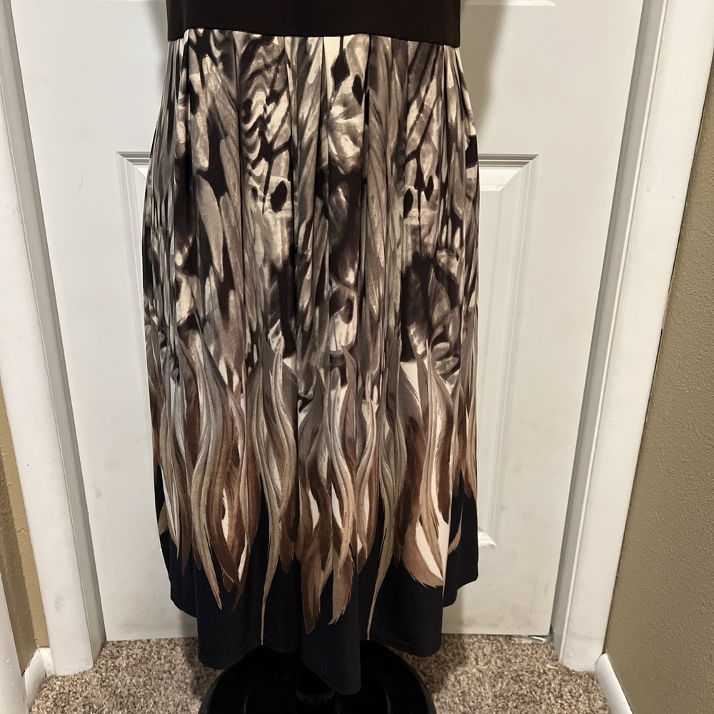 R&M Richards Dress Size 16 Brown Sleeveless Dressy Abstract Stretch Zip Back‎ - Picture 3 of 10